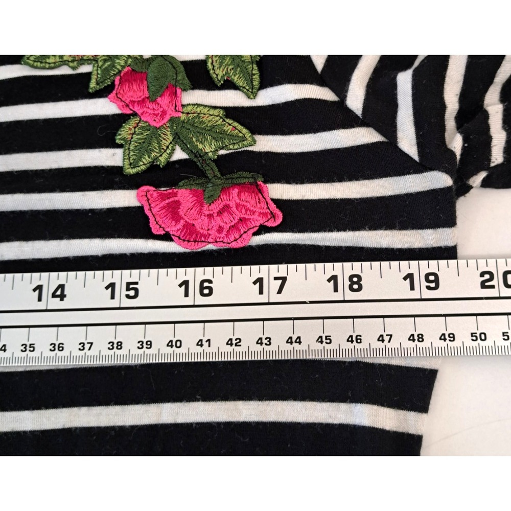Olivia Blu Striped Shirt With Embroidered Flower Women's L Floral Spring Top - Picture 5 of 7